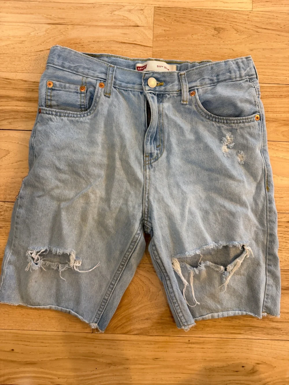 Levi’s girls size 16 shorts